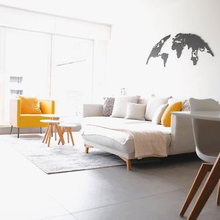 Charming Modern 2 Bedroom Apartment Alzingen Buitenkant foto