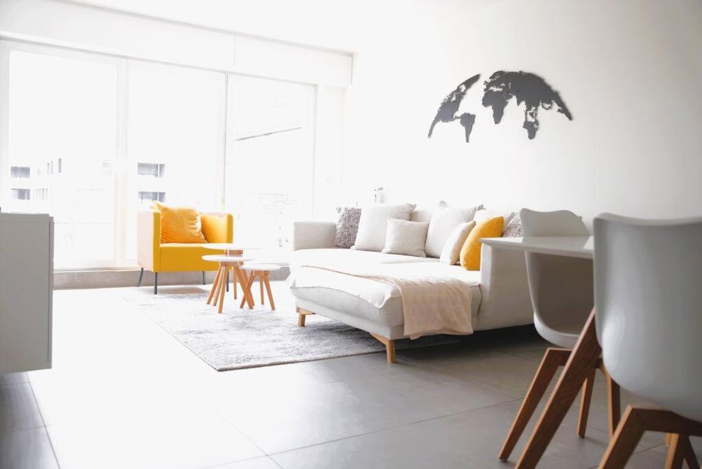Charming Modern 2 Bedroom Apartment Alzingen Buitenkant foto