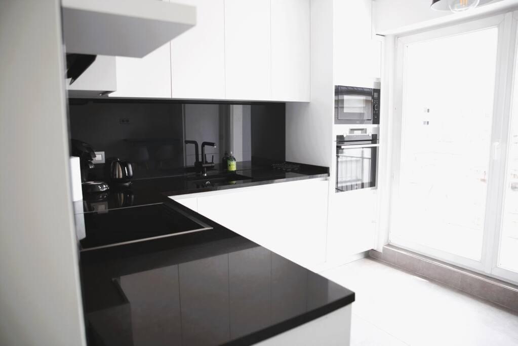 Charming Modern 2 Bedroom Apartment Alzingen Buitenkant foto
