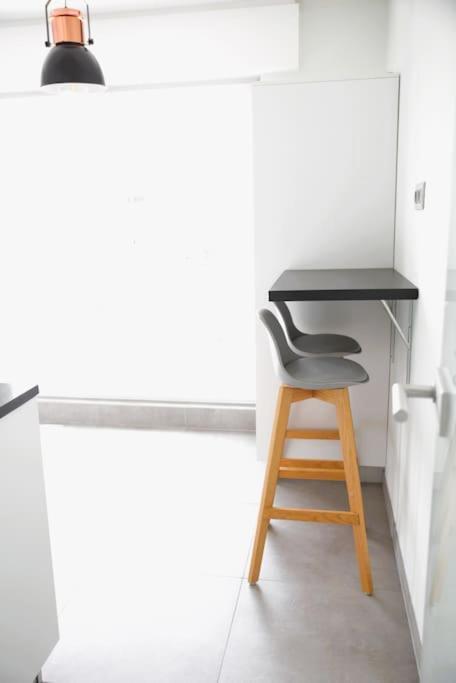 Charming Modern 2 Bedroom Apartment Alzingen Buitenkant foto